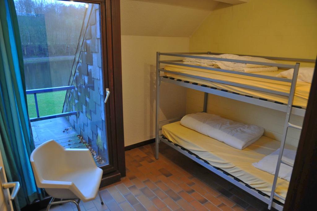 Hotel Les Doyards Vielsalm Pokoj fotografie